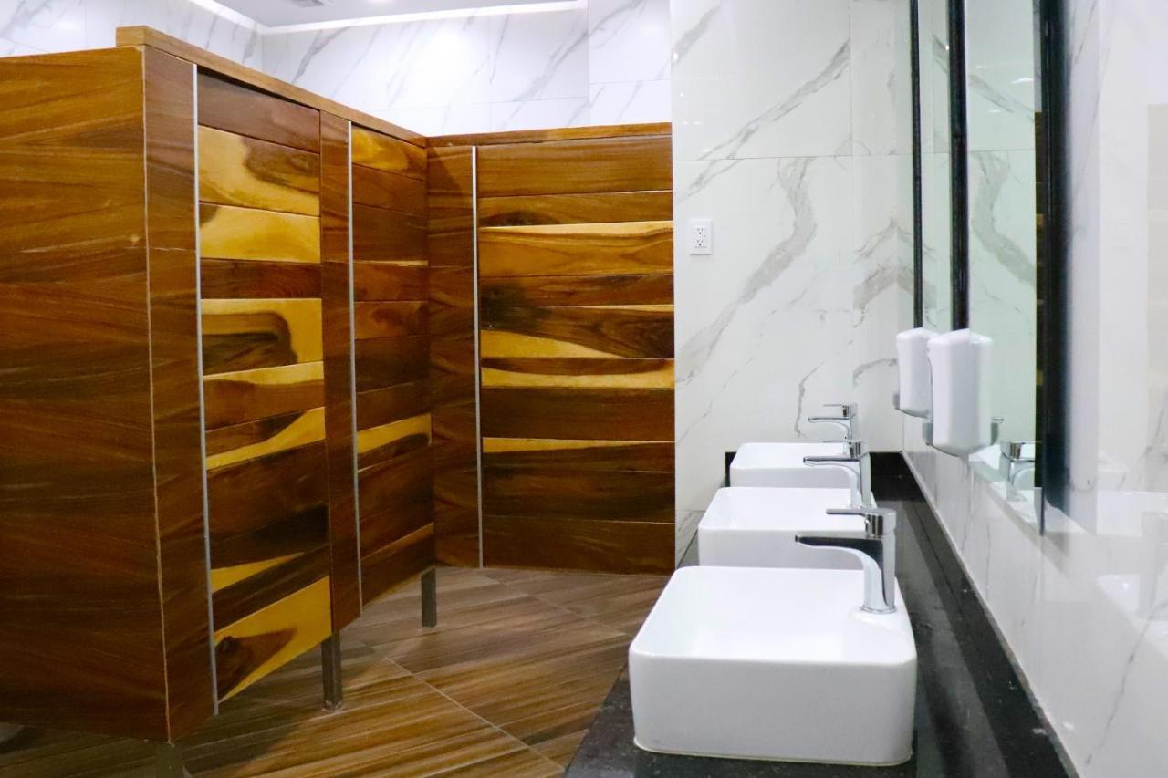 Hotel Bugari Aeropuerto Guadalajara Las Pintas Εξωτερικό φωτογραφία