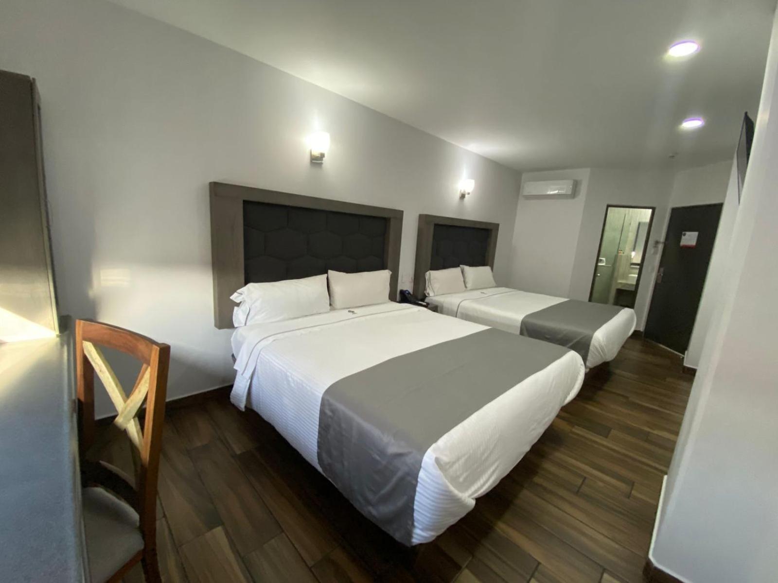 Hotel Bugari Aeropuerto Guadalajara Las Pintas Εξωτερικό φωτογραφία